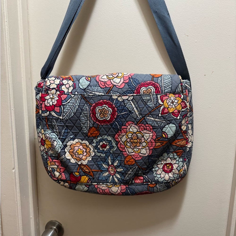 Vera Bradley Floral Patterned Laptop Shoulder Bag